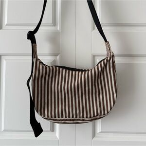 BAGGU Small Nylon Crescent Bag in Brown Stripe